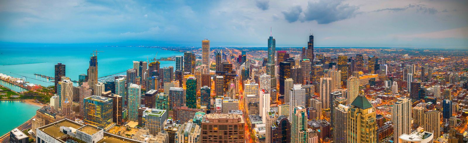 Chicago skyline panorama at dusk